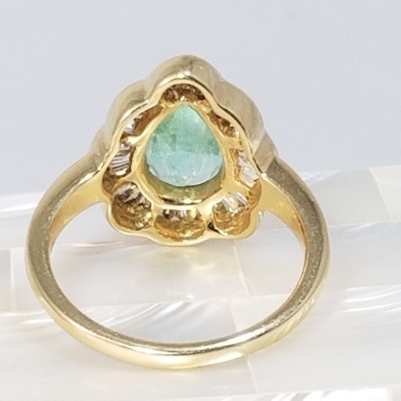 Genuine 14kt Columbian Emerald & Dia Ring  Sz 7 - Picture 3 of 8